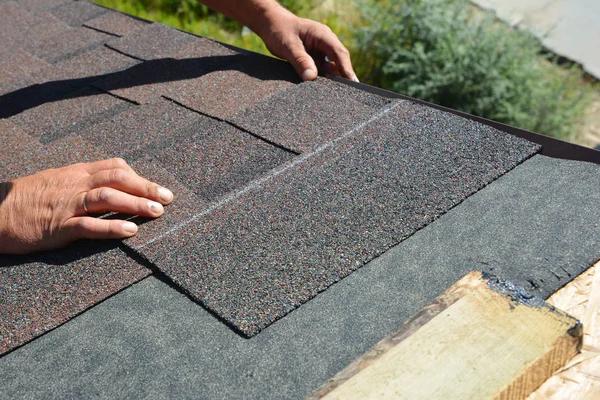What Separates a Good Roofing Contractor in Casco from a Bad One