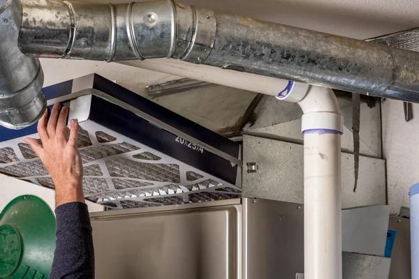 When to Call a Furnace Repair Service in Henderson
